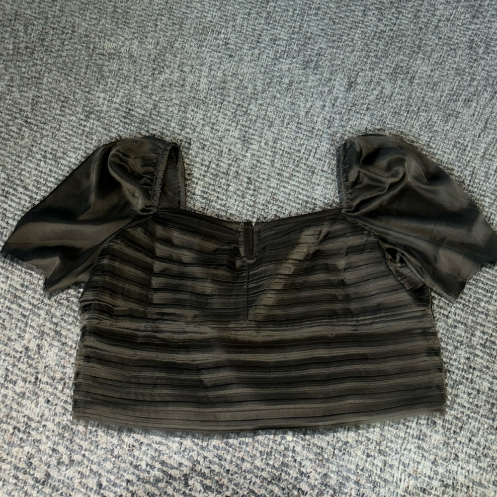 NWT! Express Puff Sleeve Blouse
